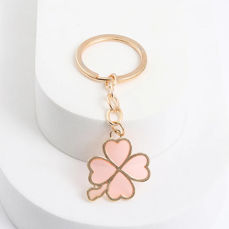 Clover enamel key ring